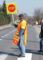 Płaszcz STOP do przeprowadzania dzieci przez jezdnię